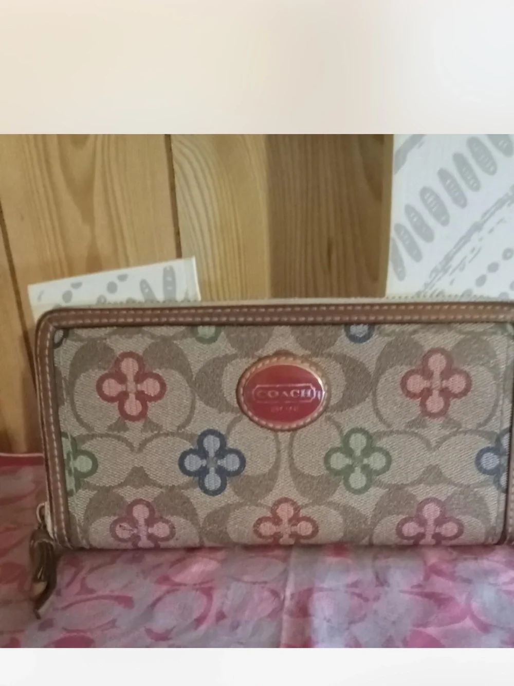 💐 COACH PEYTON ZIP AROUND WALLET 💐